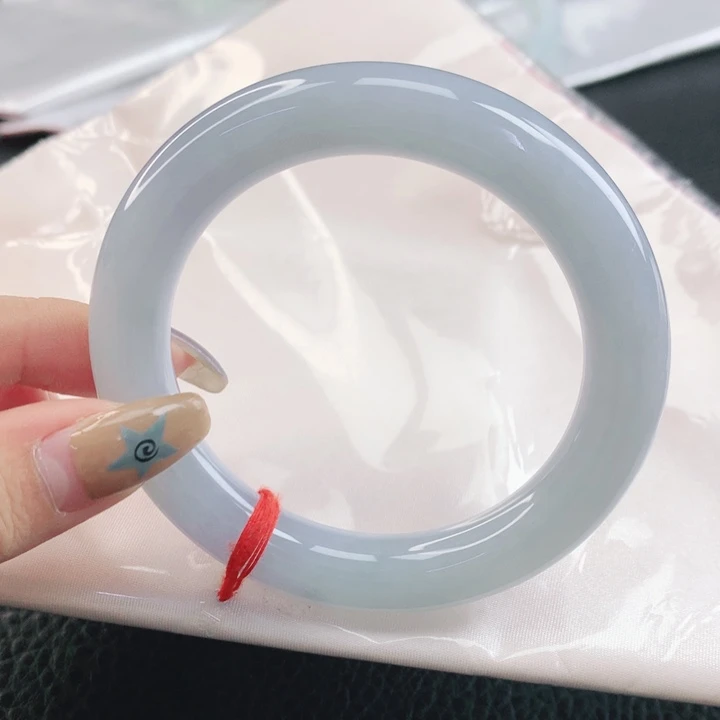 翡翠未镶嵌手镯缅甸56.9蓝紫胶润圆条