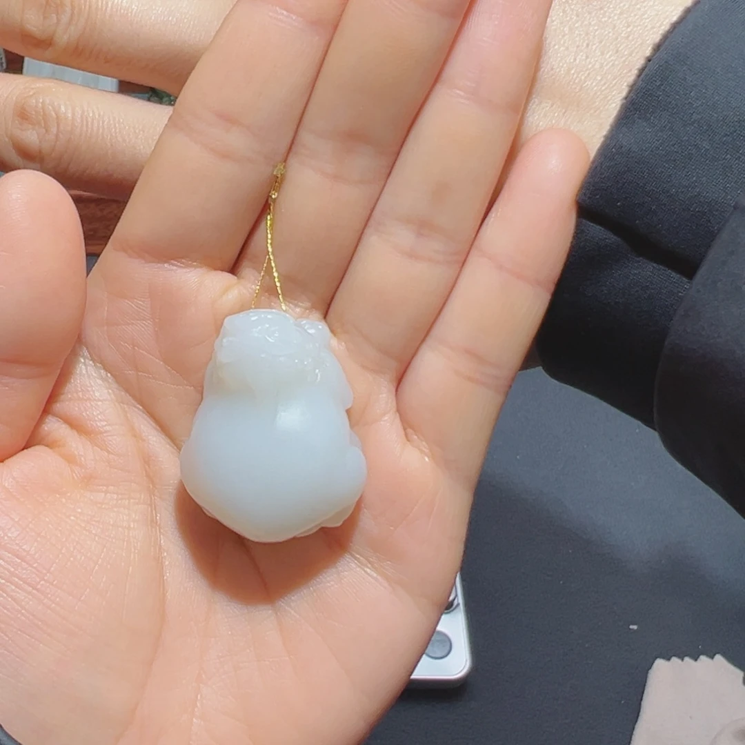 和田玉吊坠(不含链)未镶嵌