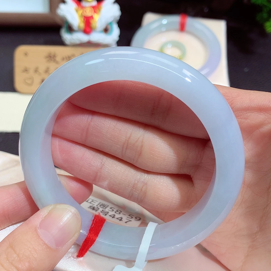 翡翠未镶嵌手镯447