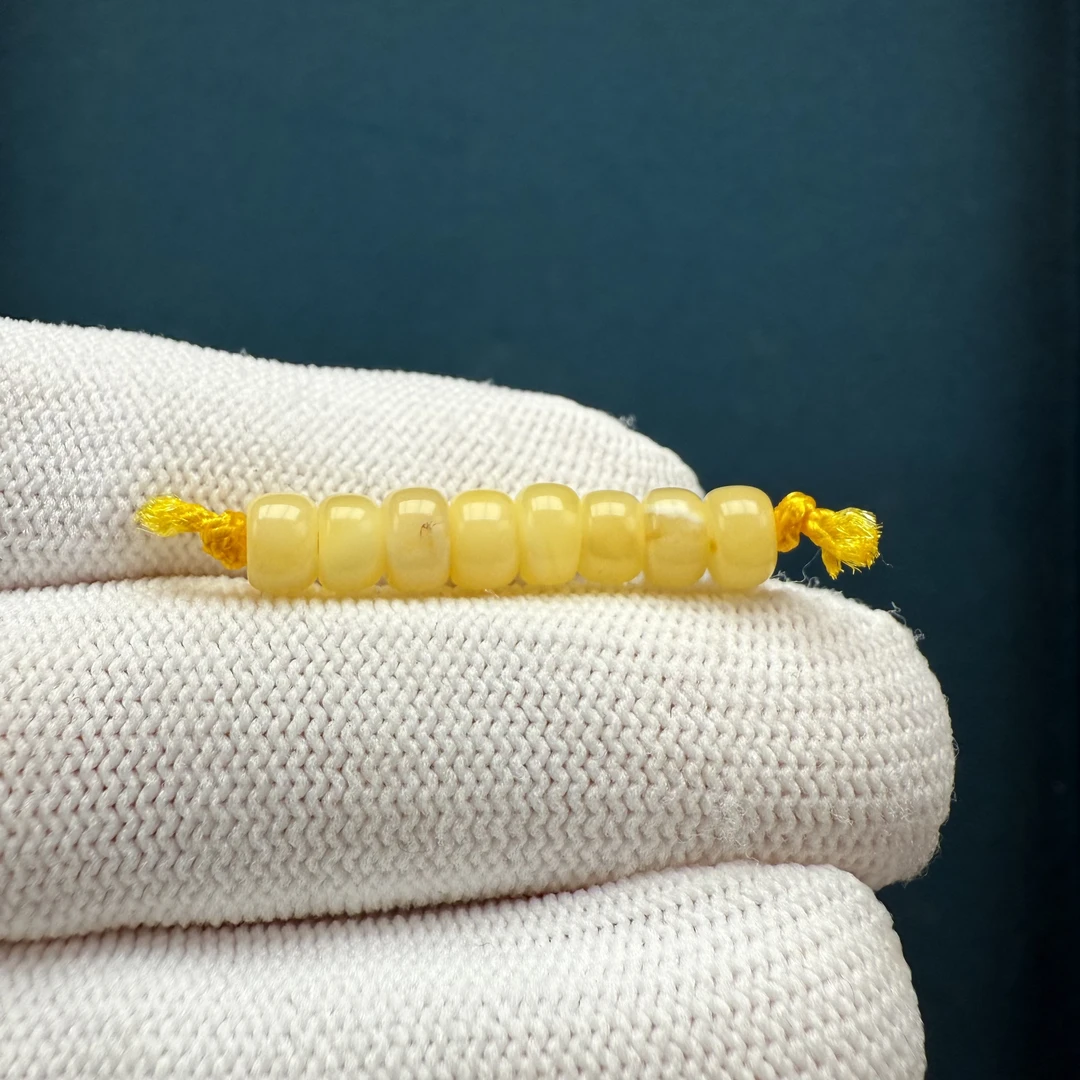 D1586天然原矿蜜蜡 【微瑕】隔珠 5.7mm一物一图 支持鉴定