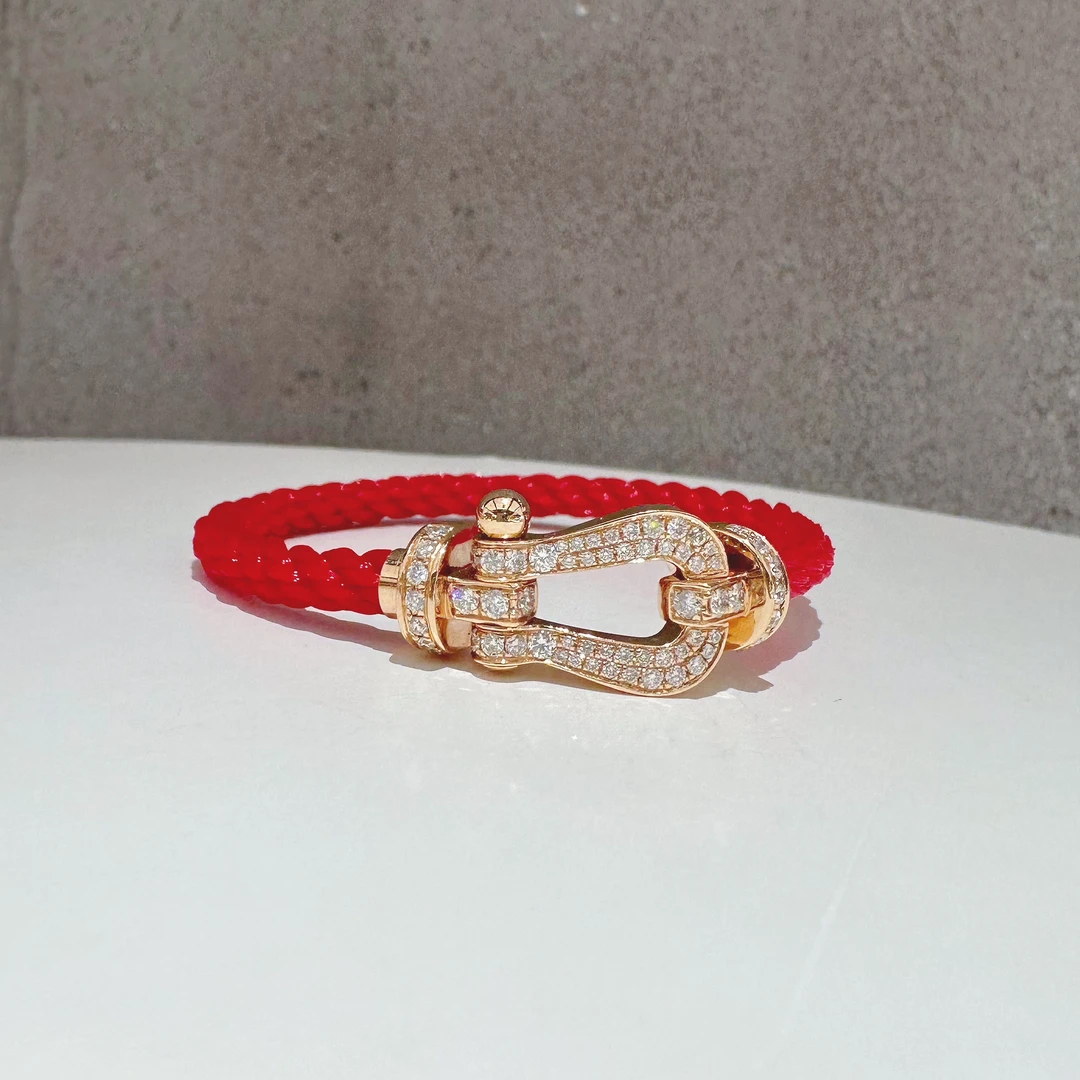 18K金 南非天然钻石马蹄扣红绳手绳 小众情侣百搭精致红色尼龙绳