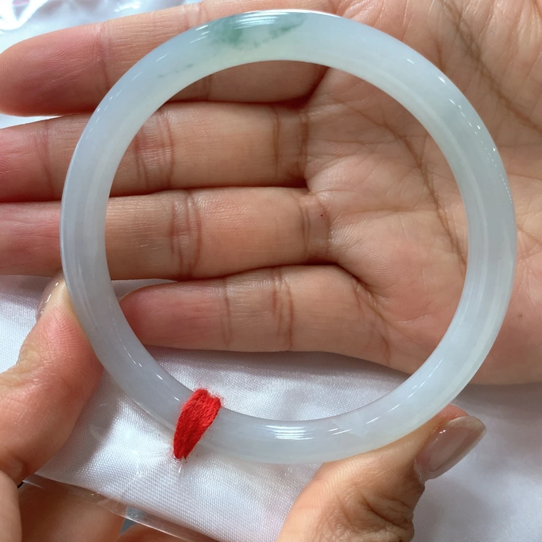 翡翠未镶嵌手镯买断