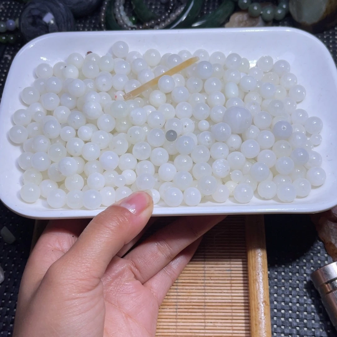 未镶嵌和田玉车挂