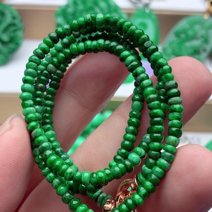 翡翠未镶嵌毛衣链