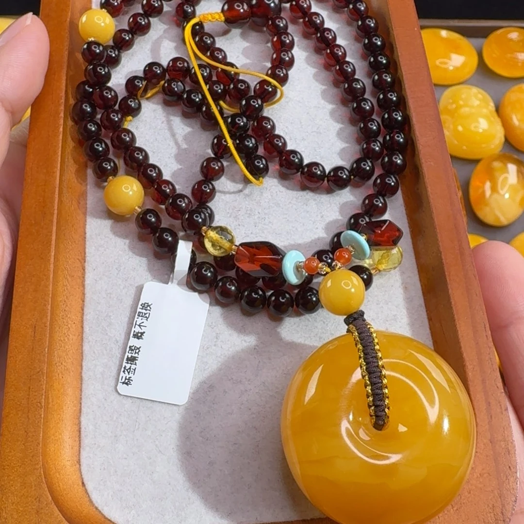 蜜蜡毛衣链未镶嵌