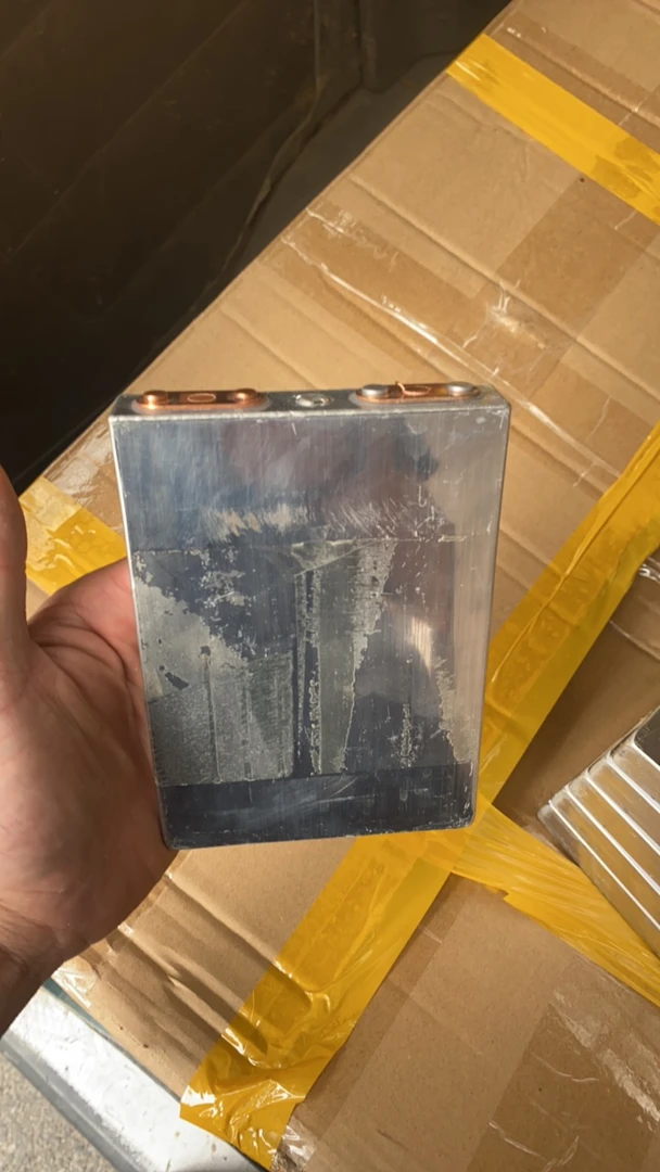 (一单一个)3.2V25000毫安磷酸铁锂组装电动车两轮车三轮车电池