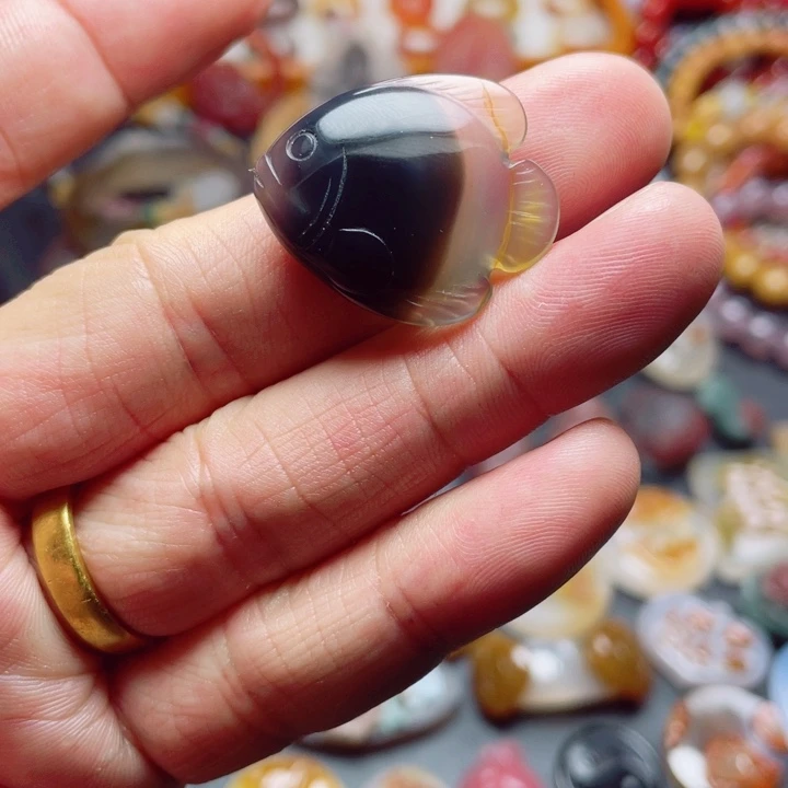 玛瑙/玉髓未镶嵌颈饰