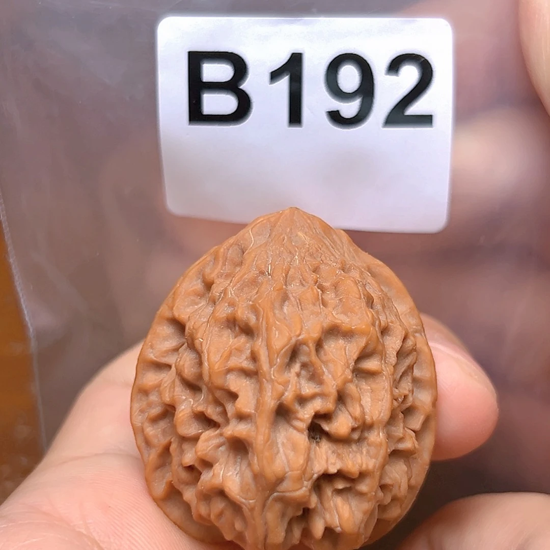 文玩核桃吊坠38免野牛