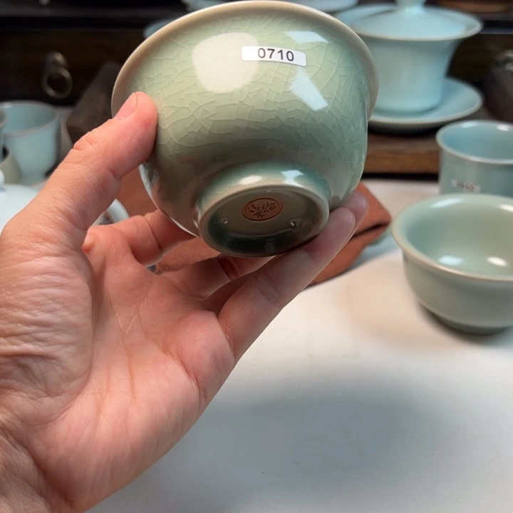 瓷片哈哈哈哈哈哈哈哈哈哈