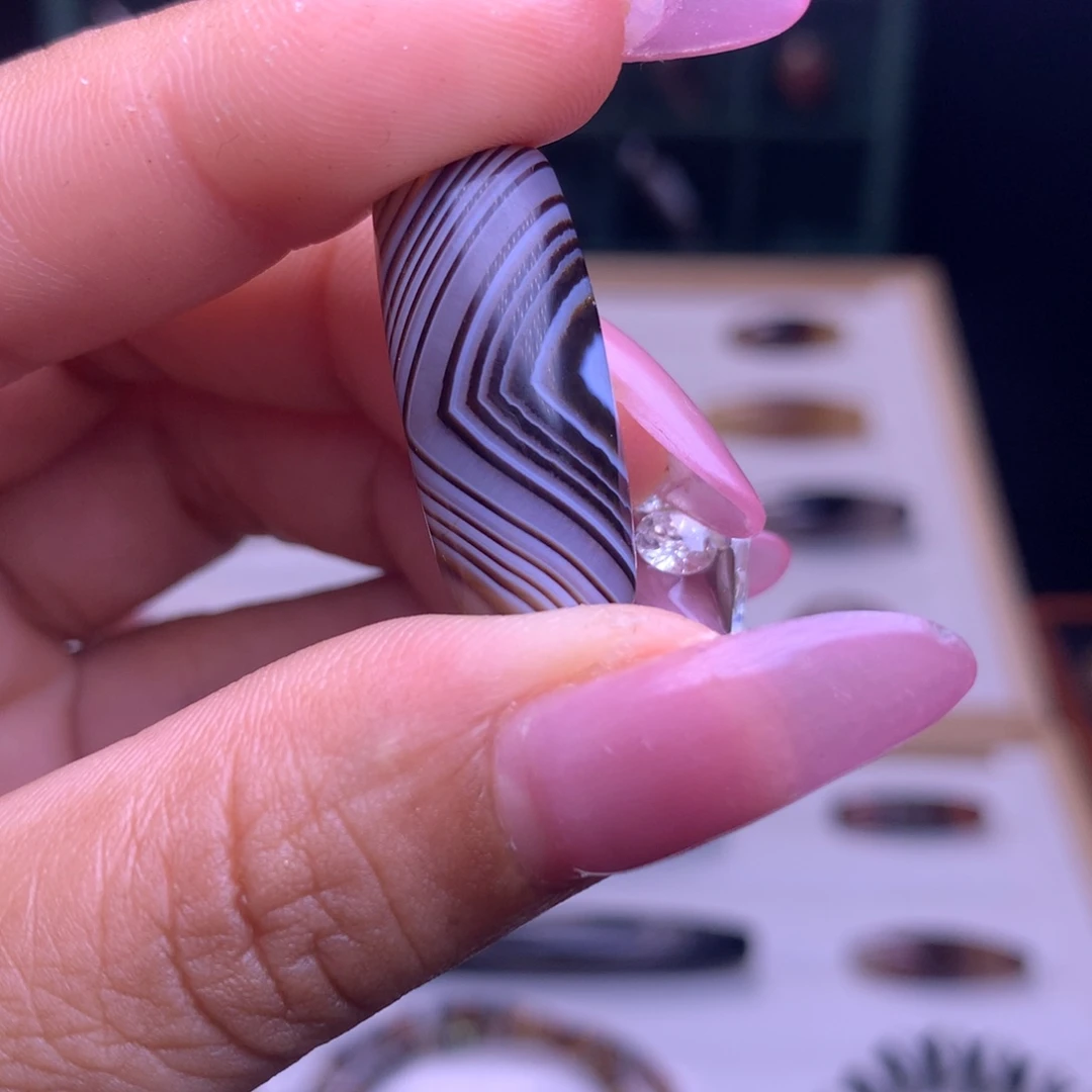 玛瑙/玉髓颈饰未镶嵌