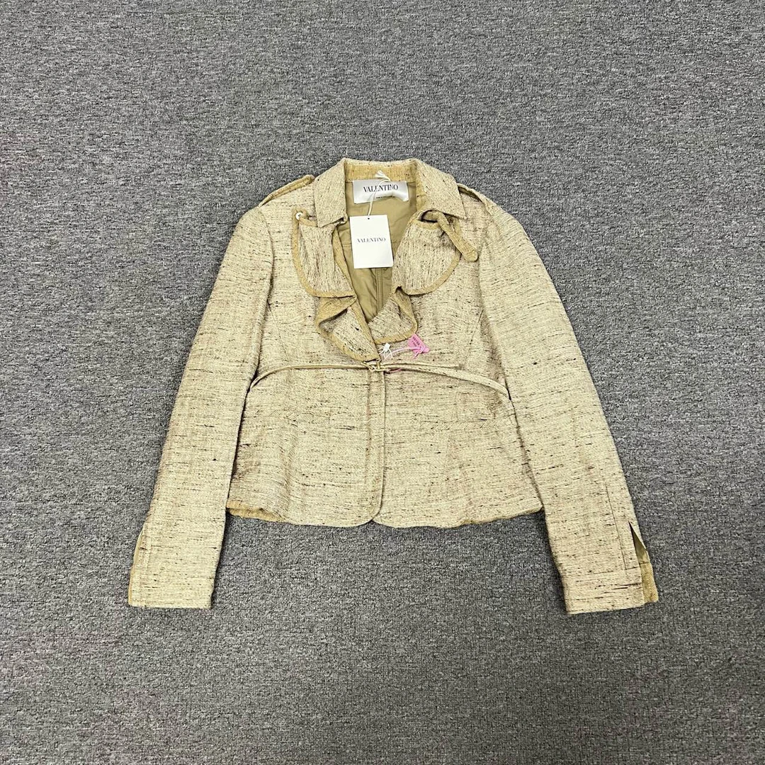 99新 AMIPARIS 华伦天奴 秀款 短外套