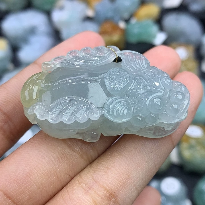 翡翠未镶嵌颈饰天然缅甸翡翠