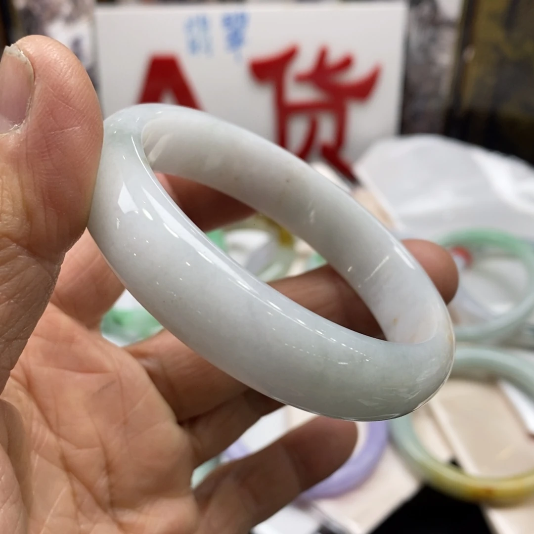 翡翠未镶嵌手镯翡翠手镯59、宽度14