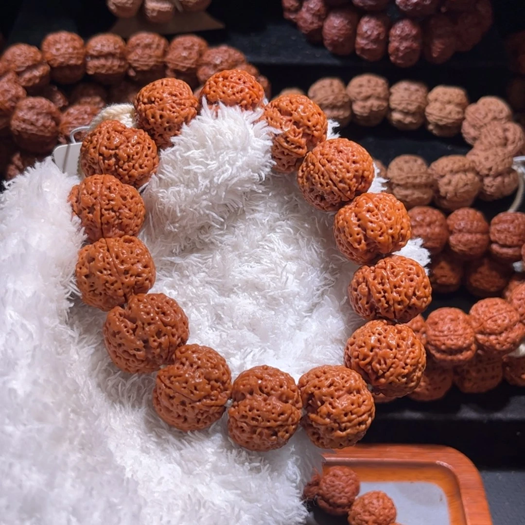 金刚菩提手串满肉23尺寸