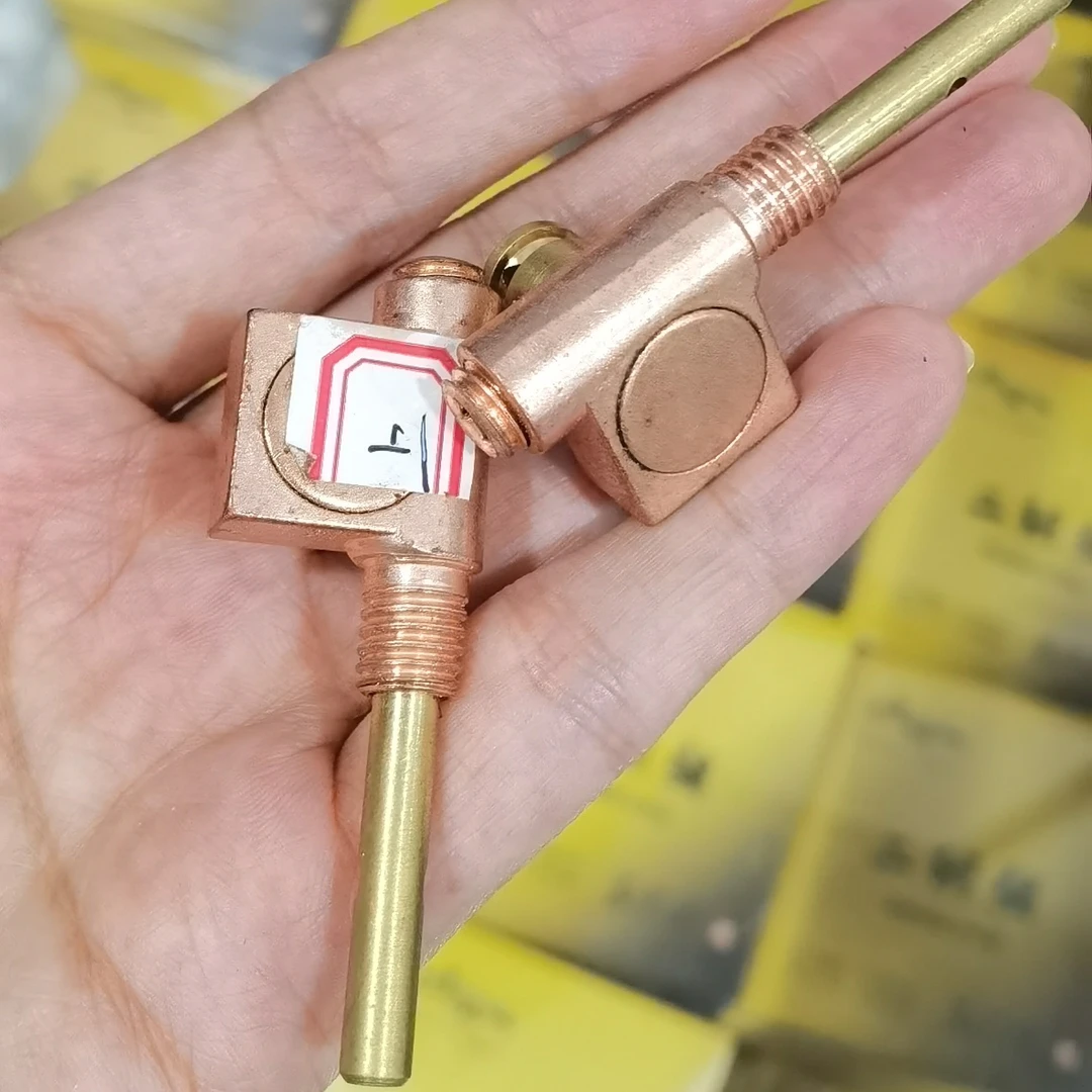 板胡板胡轴批发厂家直销新式机械铜轴灵敏度高不滑弦板胡琴轴