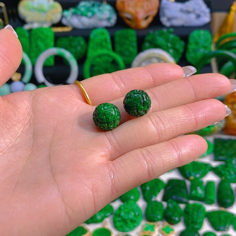 【闪购商品】翡翠颈饰未镶嵌辣绿单珠卡13mm