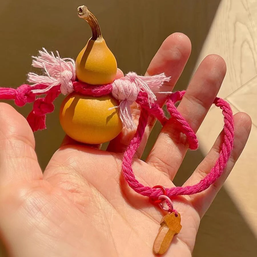 车载挂件去霉运正能量桃木剑葫芦包包挂饰创意手工编织文玩小葫芦