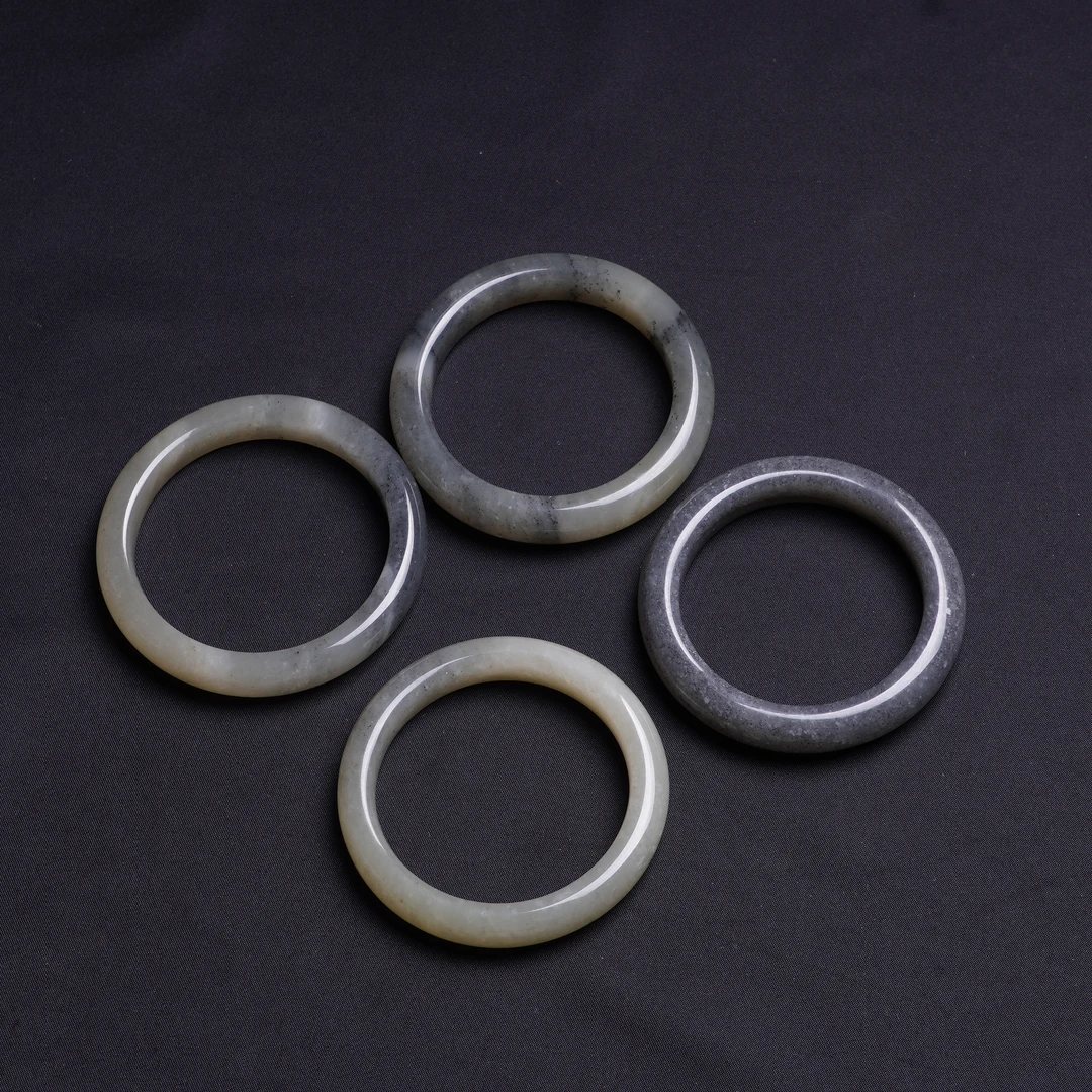 【木子和田玉】天然和田玉点墨青花手镯正圈轻奢小众多样性发一