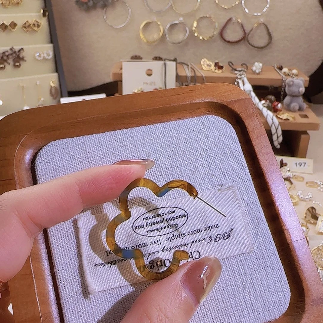 仿珍珠铜合金925银耳钉