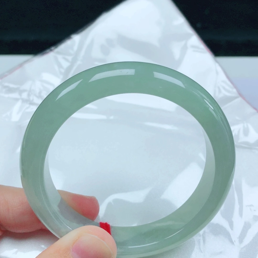 翡翠手镯未镶嵌55