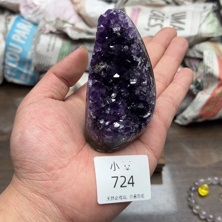 未镶嵌大型摆件（非配饰）水晶