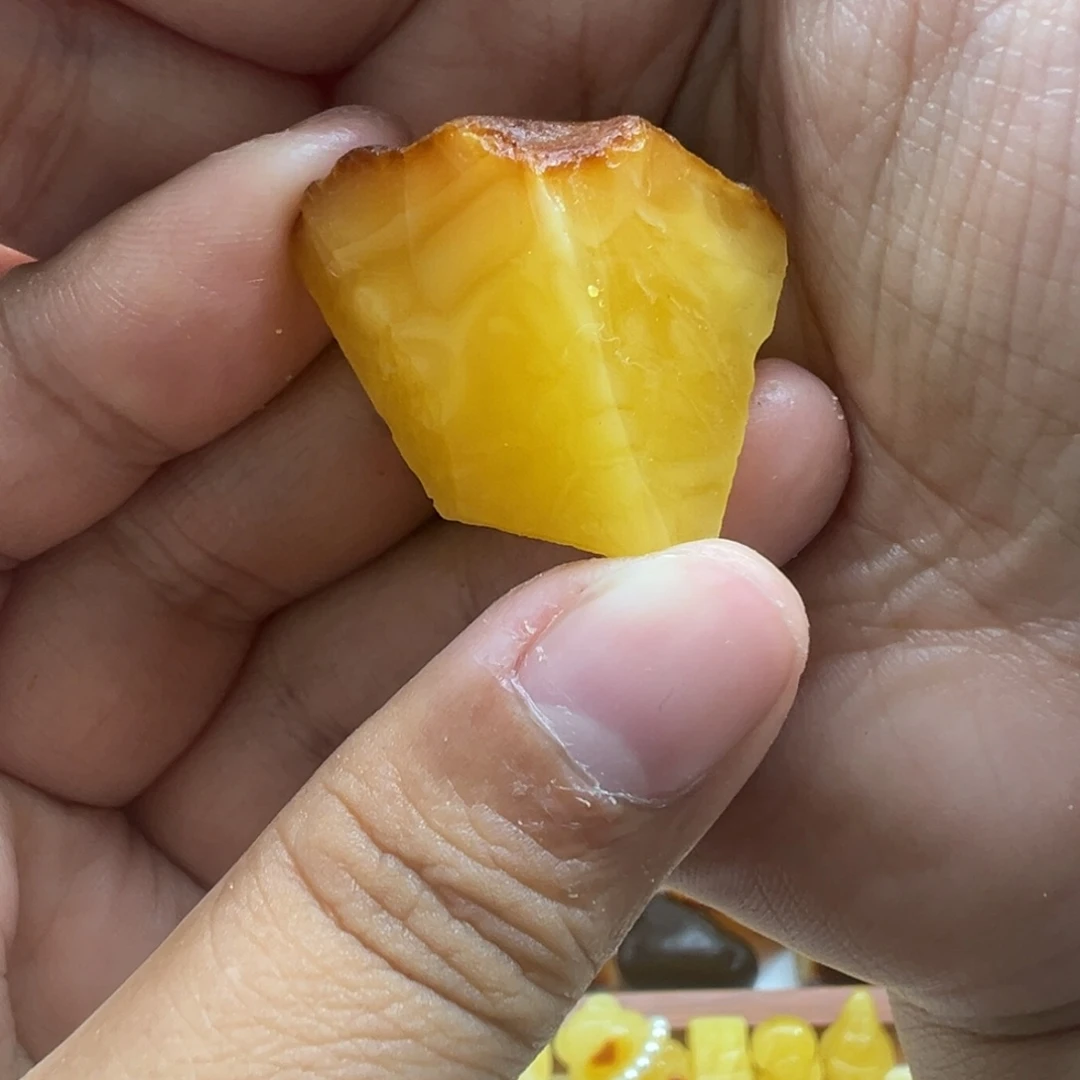 阿****定制琥珀蜜蜡定制