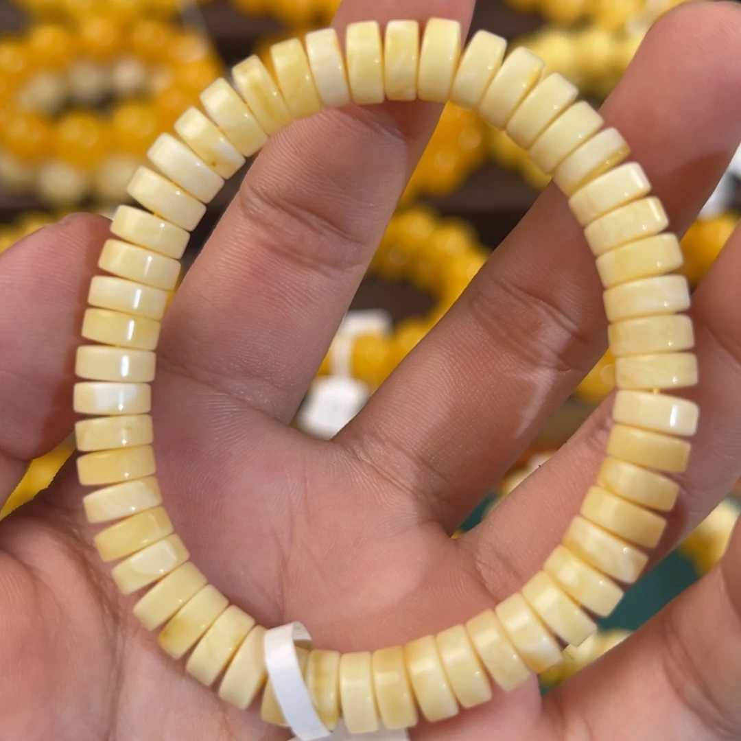 琥珀未镶嵌手链药片