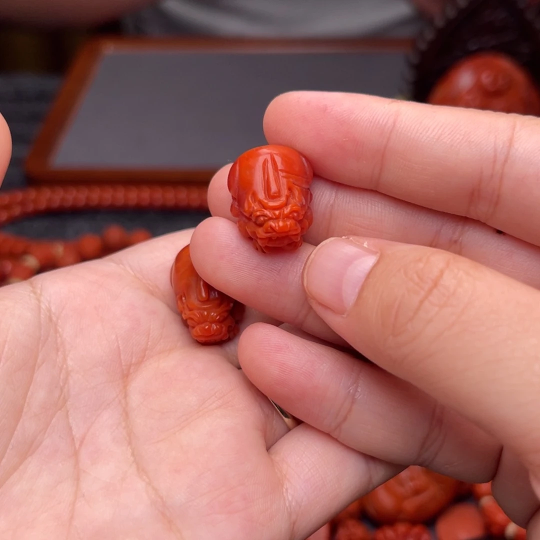南红玛瑙配饰未镶嵌