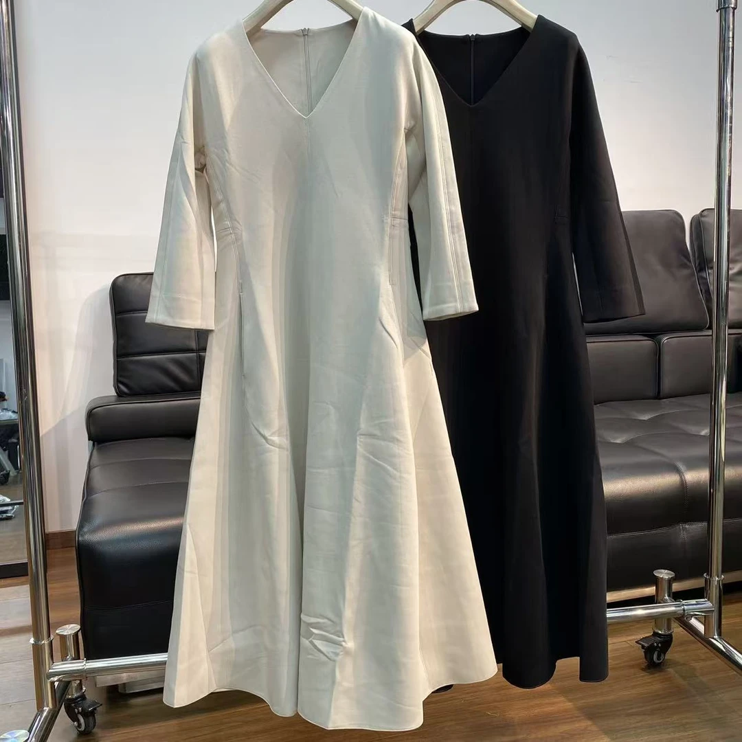 2026 意大利订单 专柜未上 液氨V领连衣裙 Q0658