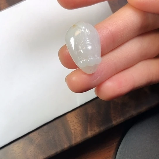 翡翠未镶嵌颈饰缅甸A货，每天下午1点半开播