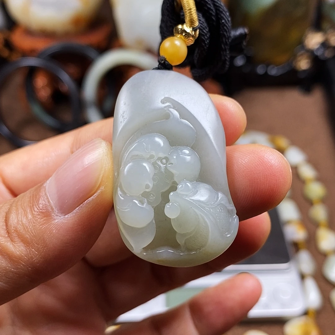 未镶嵌和田玉挂件