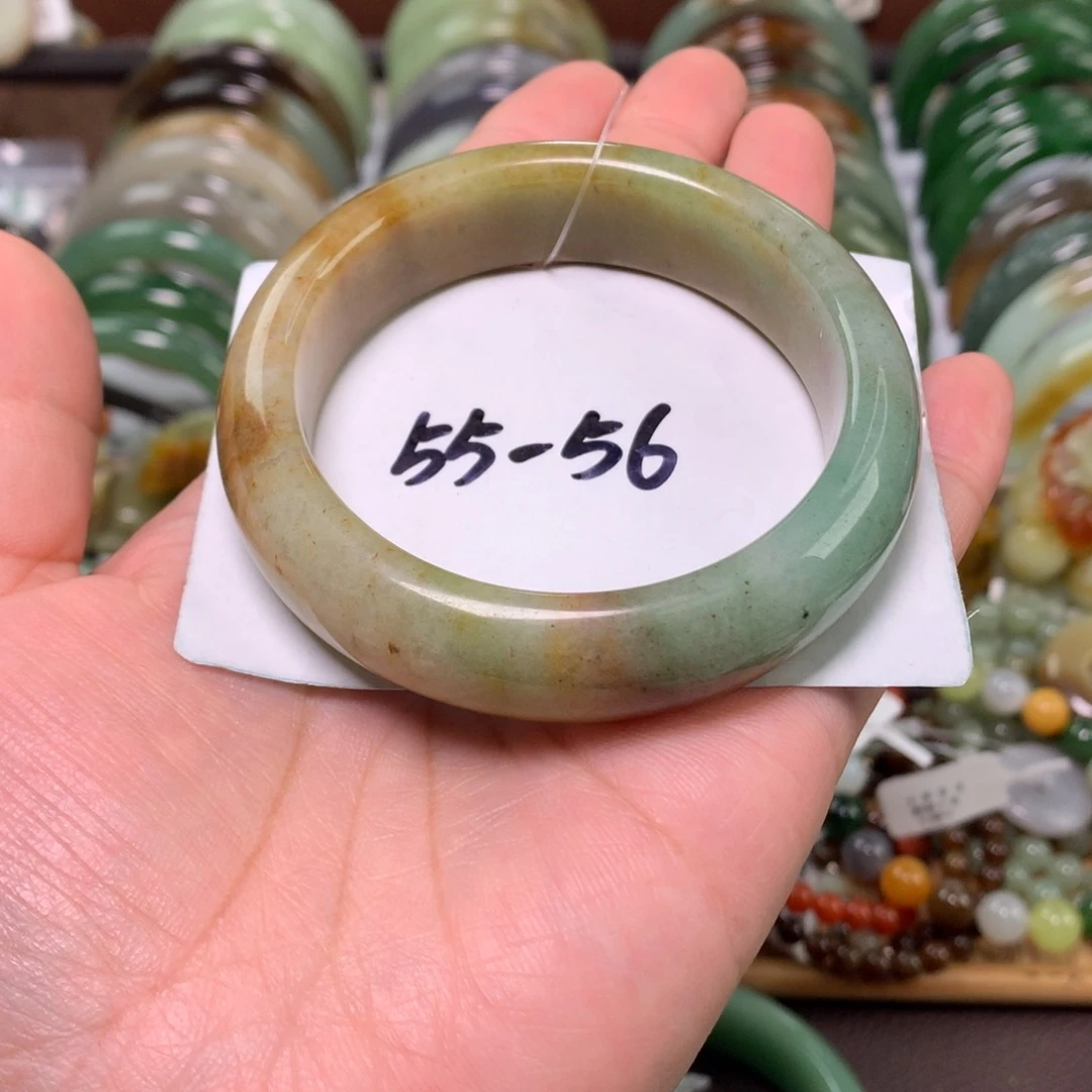 未镶嵌东陵石手镯