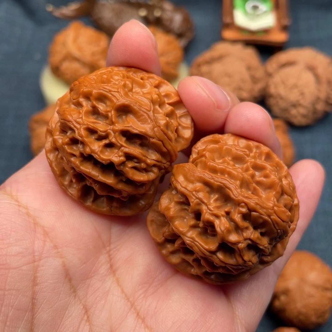 文玩核桃把件39苹果全品红皮