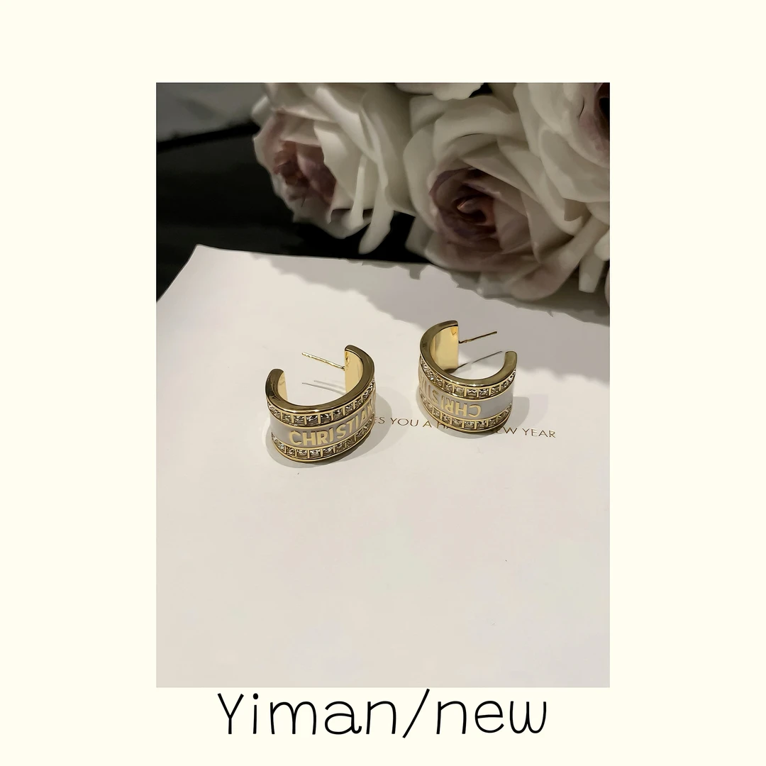 铜合金珐琅耳饰 法式高级感白色珐琅耳钉MZ3560