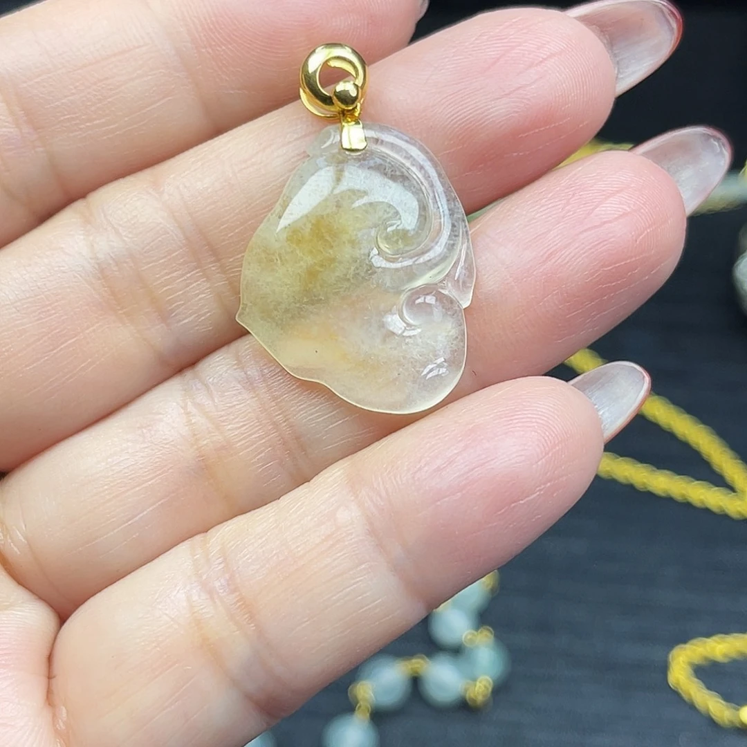 翡翠未镶嵌颈饰翡翠吊坠