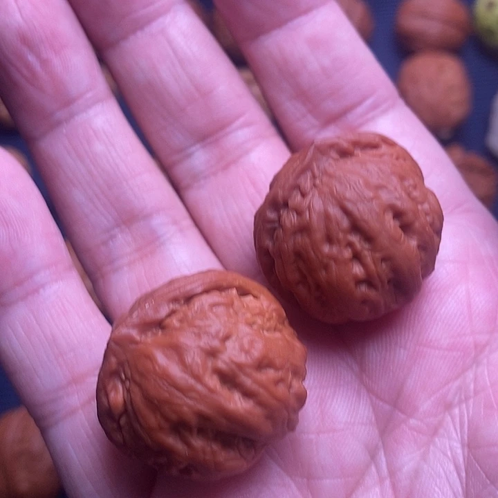 核桃精品小手捻纯手工开荒