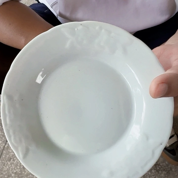 景德镇高温陶瓷7寸暗刻纹浅盘10个