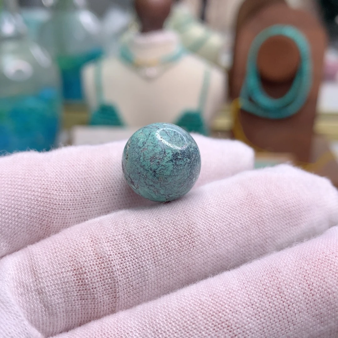 绿松石未镶嵌饰品