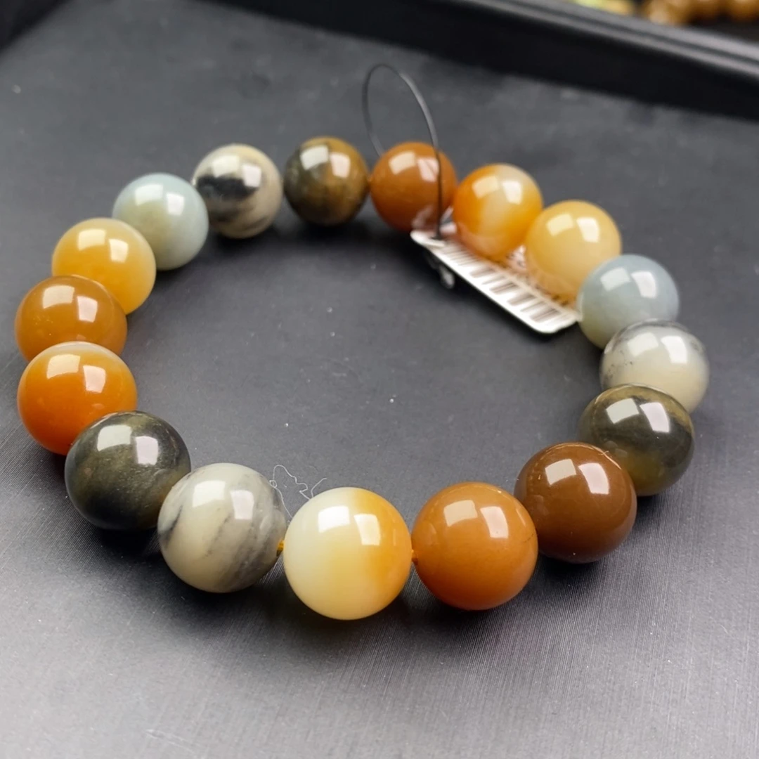 和田玉未镶嵌手串