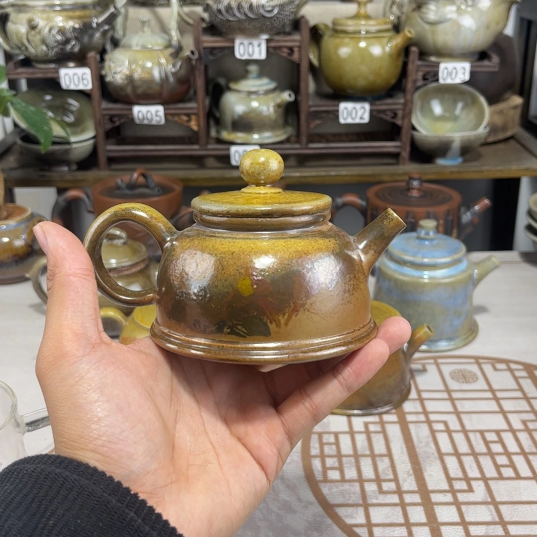 然***然白泥柴烧彩填半月壶