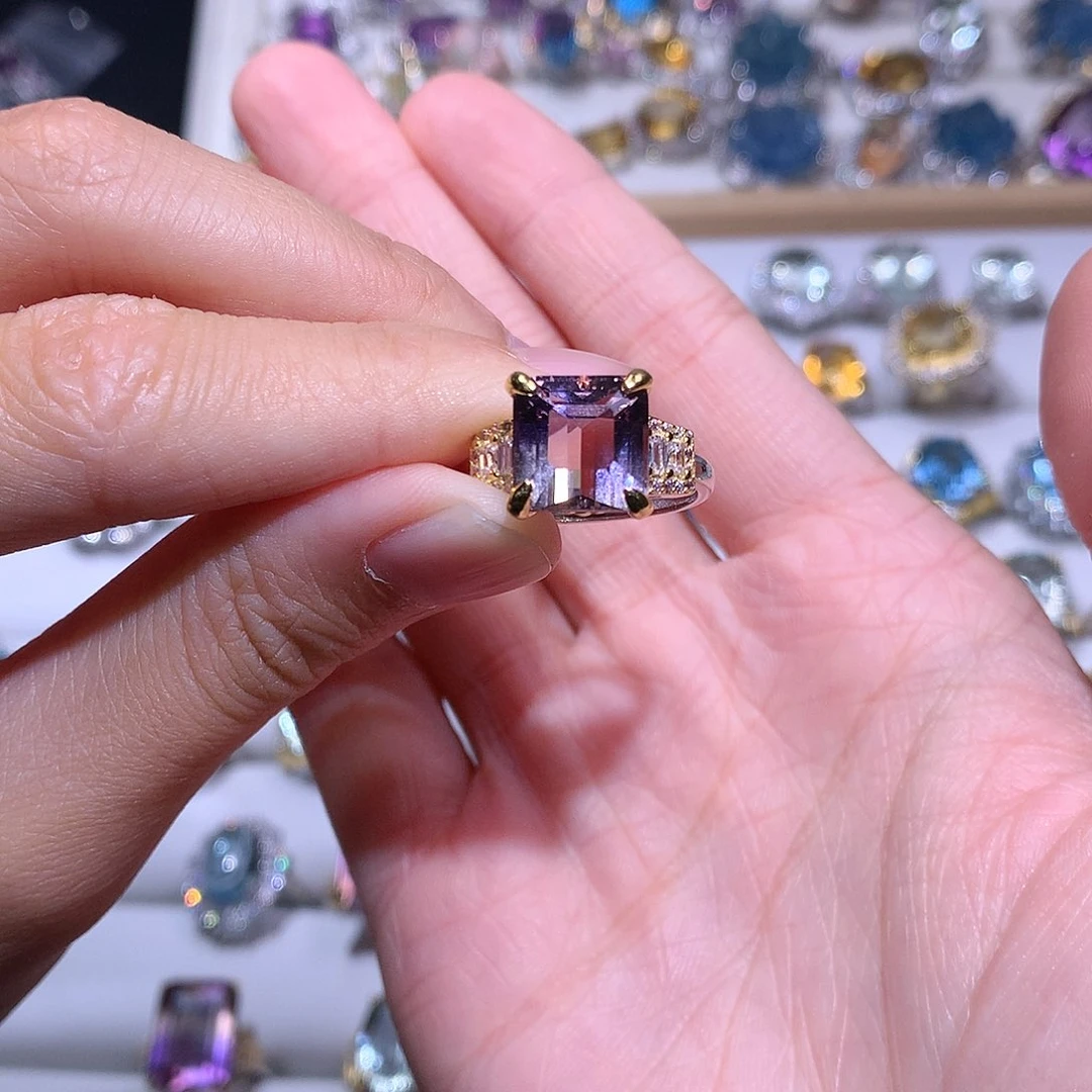 银S925镶嵌手链水晶王****?