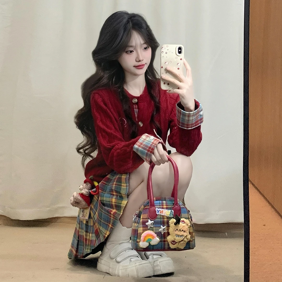 红色开衫毛衣女秋冬季设计感格纹拼接假两件上衣学院风针织衫外套