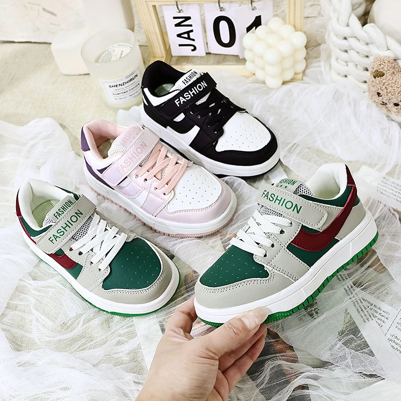 儿童新春爆款潮流品牌运动童鞋小白鞋休闲百搭板鞋830