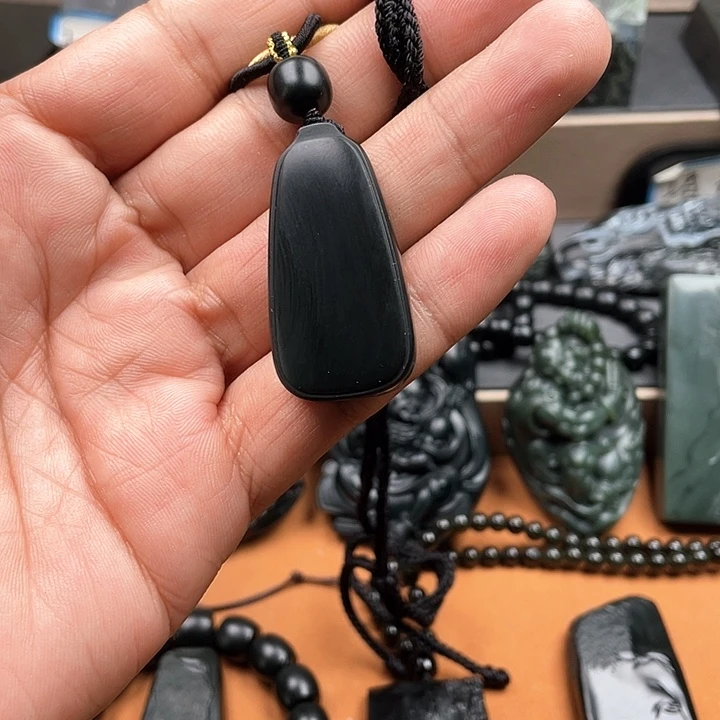 和田玉颈饰未镶嵌寒****