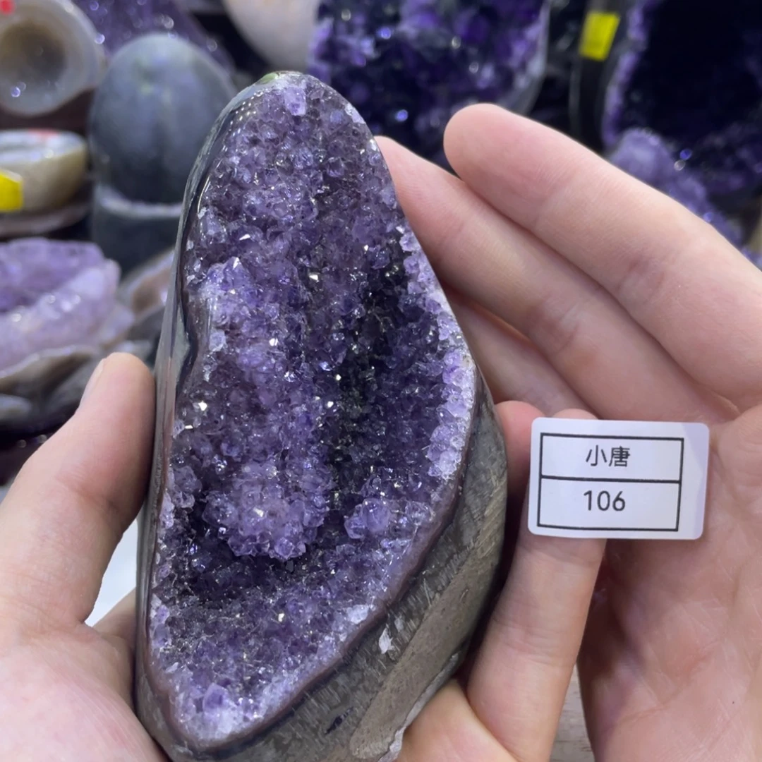 我***也未镶嵌珠宝半成品水晶