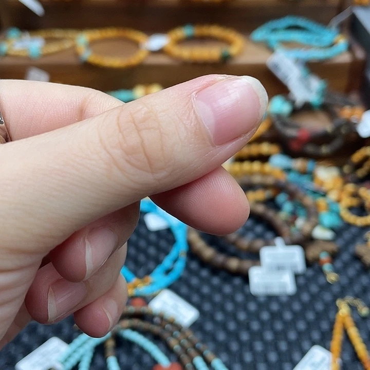 未镶嵌琥珀手链反**常海漂