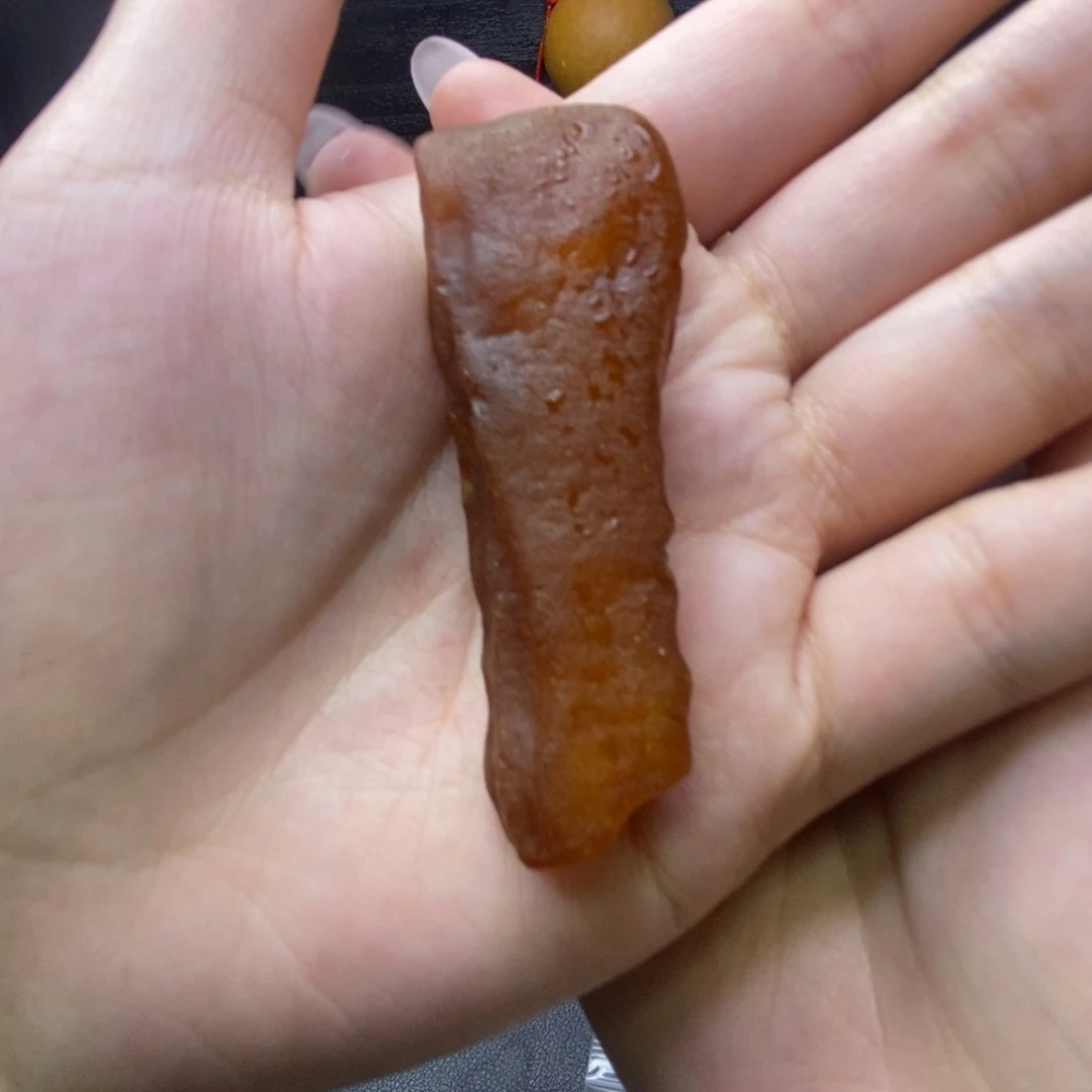 定制琥珀未镶嵌七