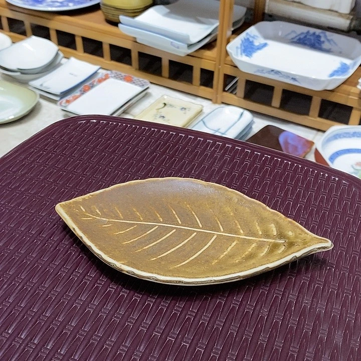 茶盏记***茶这次还是不喜欢吃了