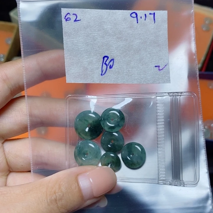 未镶嵌定制翡翠不退