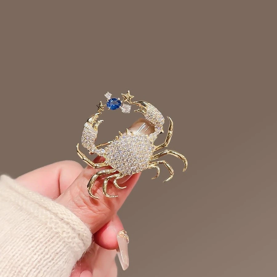 合金胸针 创意小螃蟹胸针夏季高档女气质精致别针个性胸花T恤配饰